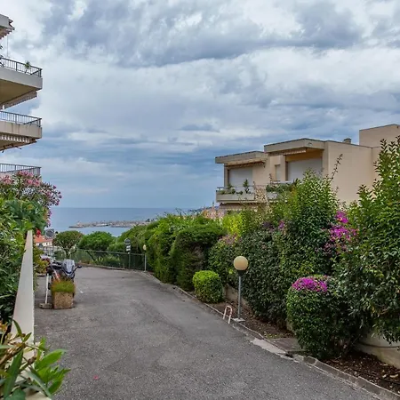 Garavan Avec Piscine A Proximite Italie Et Monaco 아파트 *