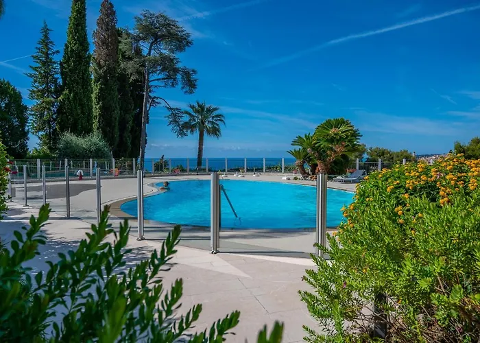 Garavan Avec Piscine A Proximite Italie Et Monaco 아파트 멍똥