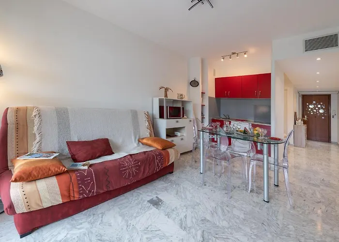 아파트 Garavan Avec Piscine A Proximite Italie Et Monaco *